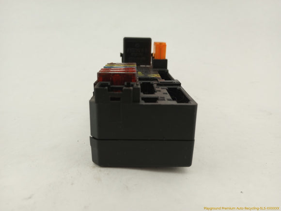 Mercedes CLK430 Passenger Right K40 Engine Fuse Box