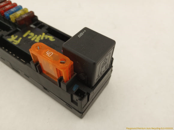 Mercedes CLK430 Passenger Right K40 Engine Fuse Box