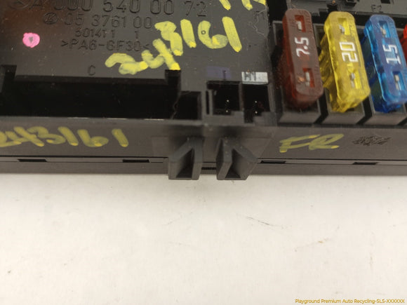 Mercedes CLK430 Passenger Right K40 Engine Fuse Box