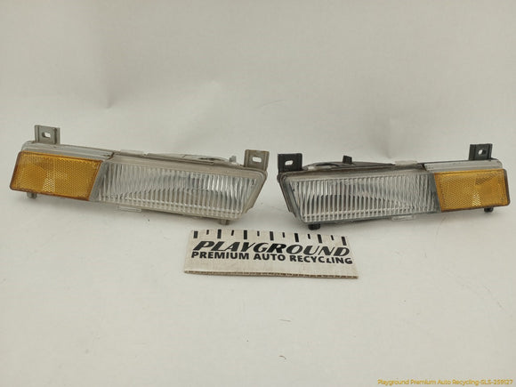 Corvette C4 Pair Of Front Turn Signal & Side Marker Lamps