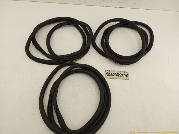 Volkswagen GTI Set Of 3 Door Car Side Seal Weatherstrips