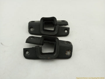 Saab 9-5 Pair Of Tailgate Seal Grommets - 0