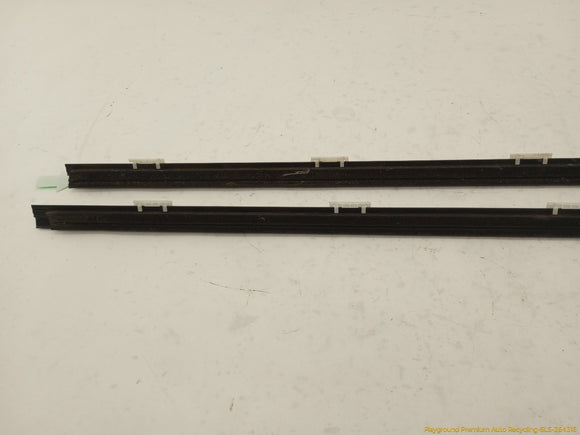 Acura RSX Pair Of Front Door Window Sweep Trim