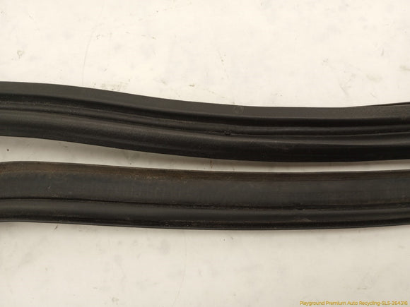 Acura RSX Trunk Body Side Seal Weatherstrip