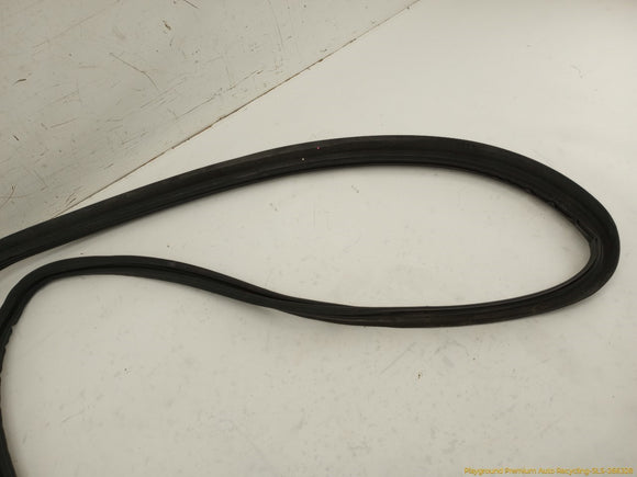 Saab 9-5 Tailgate Car Side Seal Weatherstrip