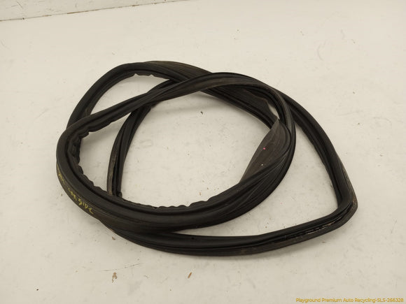 Saab 9-5 Tailgate Car Side Seal Weatherstrip