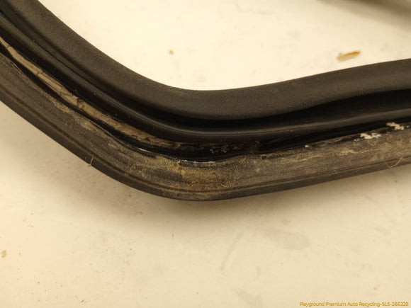 Saab 9-5 Tailgate Car Side Seal Weatherstrip