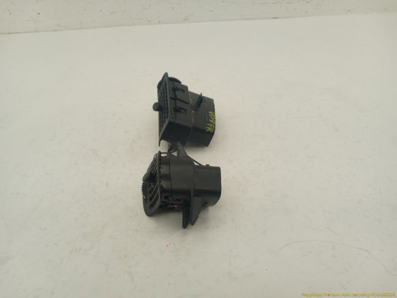Saab 9-5 Pair Of Passenger Right Dash Air Vents