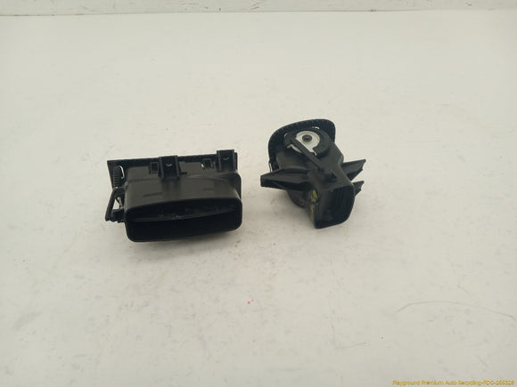 Saab 9-5 Pair Of Passenger Right Dash Air Vents