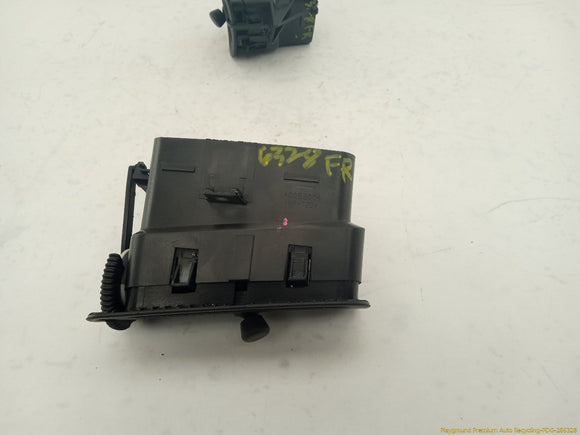 Saab 9-5 Pair Of Passenger Right Dash Air Vents