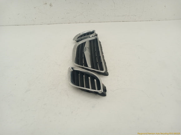 Saab 9-5 Front Bumper Upper Grille Set