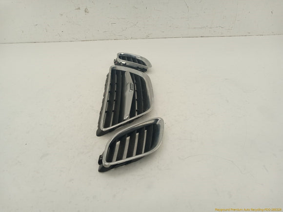 Saab 9-5 Front Bumper Upper Grille Set