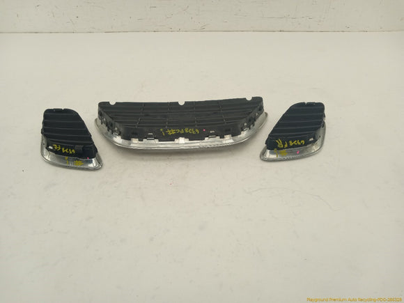 Saab 9-5 Front Bumper Upper Grille Set