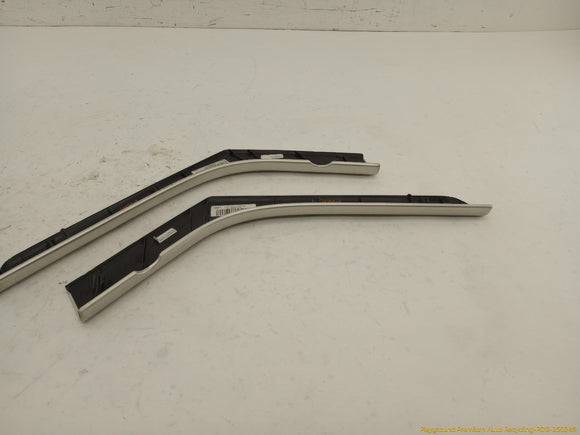 Land Rover Evoque Pair Of Center Console Side Trim