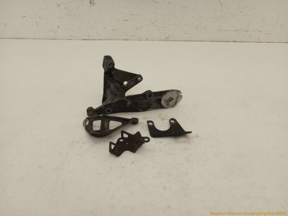 Corvette C4 Engine Mount Brackets Set