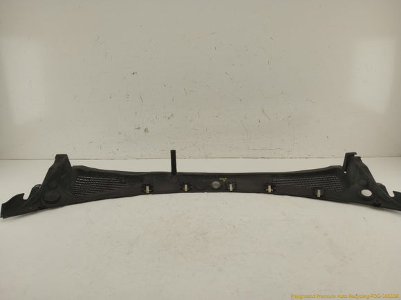Saab 9-5 Cowl Vent Panel