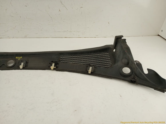 Saab 9-5 Cowl Vent Panel