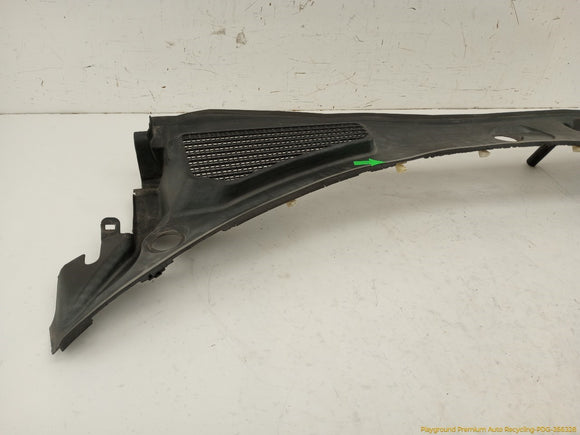 Saab 9-5 Cowl Vent Panel