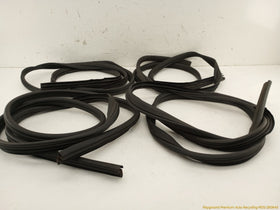 Ford Excursion Set Of 4 Door Seal Body Side Weatherstrips - 0