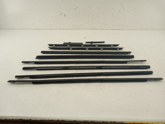 Land Rover Evoque Set Of Window Belt Molding Trim