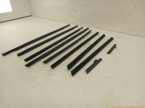 Land Rover Evoque Set Of Window Belt Molding Trim