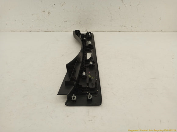 Land Rover Evoque Liftgate Sill Scuff Plate