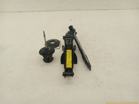 Land Rover Evoque Vehicle Jack & Tool Kit