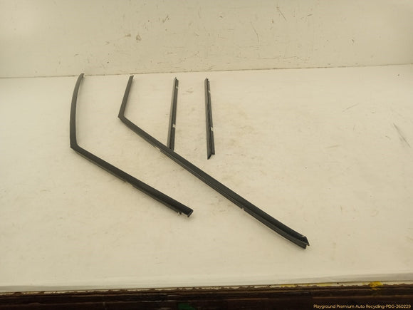 Land Rover Evoque Set Of 4 Exterior Window Belt Molding Strips