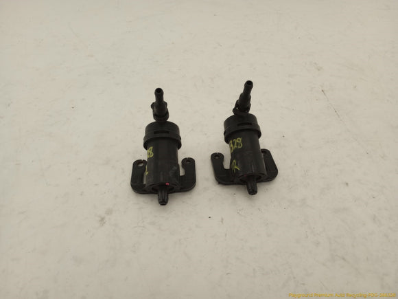 Saab 9-5 Pair Of Headlight Washer Spray Nozzles