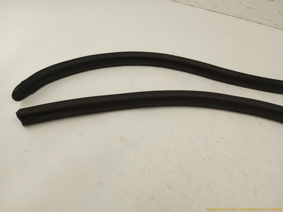 Saab 9-5 Set Of Body Seal Weatherstrips