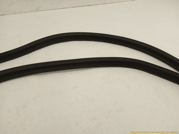 Saab 9-5 Set Of Body Seal Weatherstrips