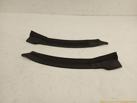 Land Rover Evoque Set of Outer Door Seals And Trunk Weatherstrip