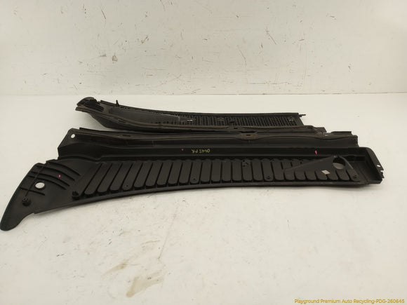 Ford Excursion Pair Of Cowl Vent Panels