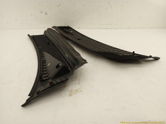 Ford Excursion Pair Of Cowl Vent Panels