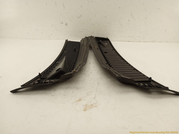 Ford Excursion Pair Of Cowl Vent Panels