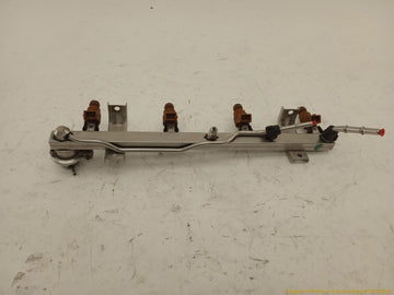 Saab 9-5 Fuel Rail - 0