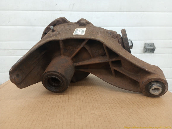 Land Rover LR3 Rear Differential Carrier