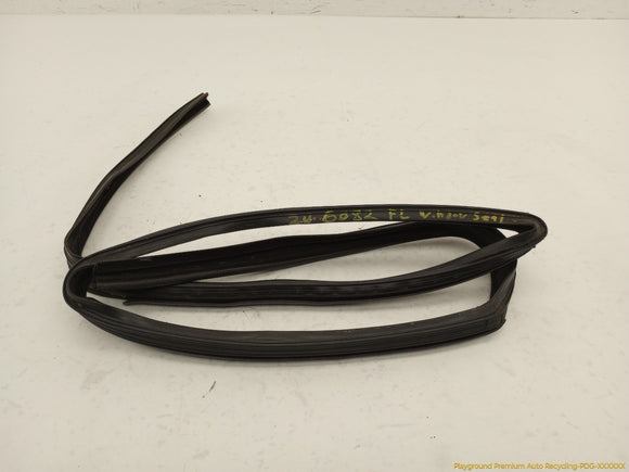 Jeep Cherokee Driver Left Front Door Window Seal Weatherstrip