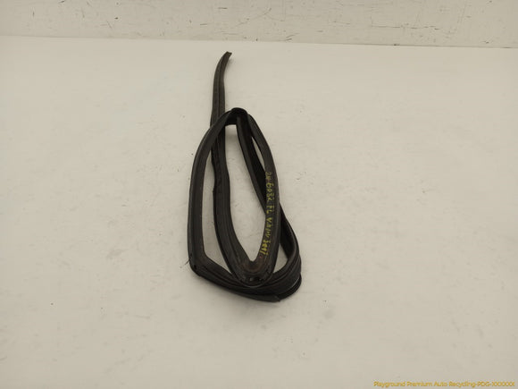 Jeep Cherokee Driver Left Front Door Window Seal Weatherstrip