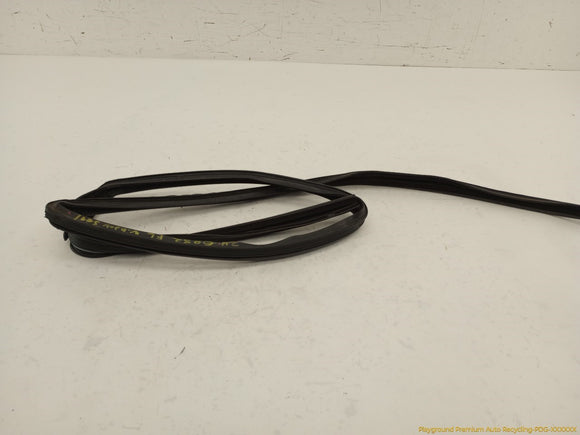 Jeep Cherokee Driver Left Front Door Window Seal Weatherstrip