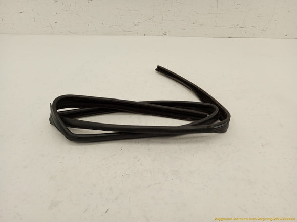 Jeep Cherokee Driver Left Front Door Window Seal Weatherstrip