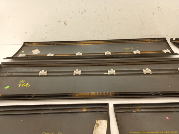Land Rover Range Rover Set Of Lower Body Side Molding Trim