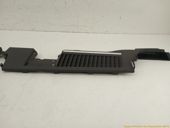 Land Rover Range Rover Pair Of Rear Upper Quarter Trim