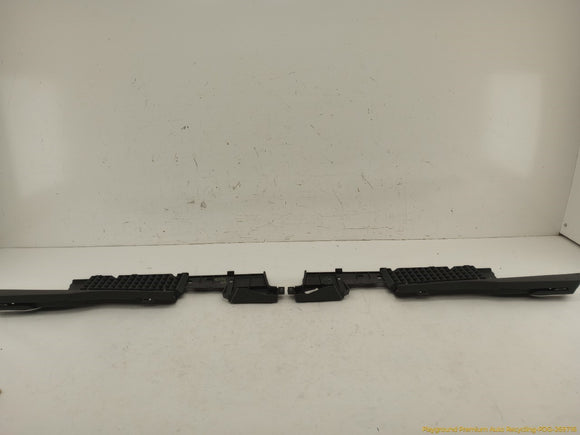 Land Rover Range Rover Pair Of Rear Upper Quarter Trim