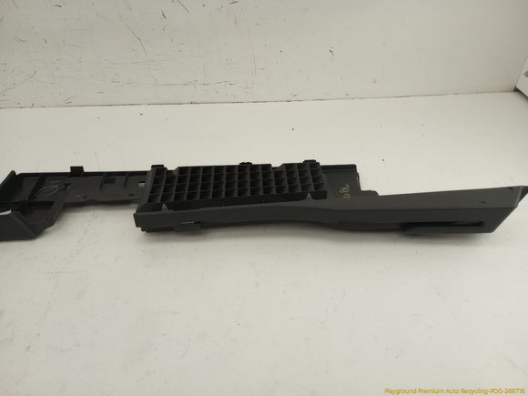 Land Rover Range Rover Pair Of Rear Upper Quarter Trim