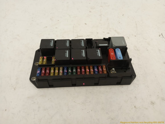 Land Rover Range Rover Rear Right Cabin Fuse Box