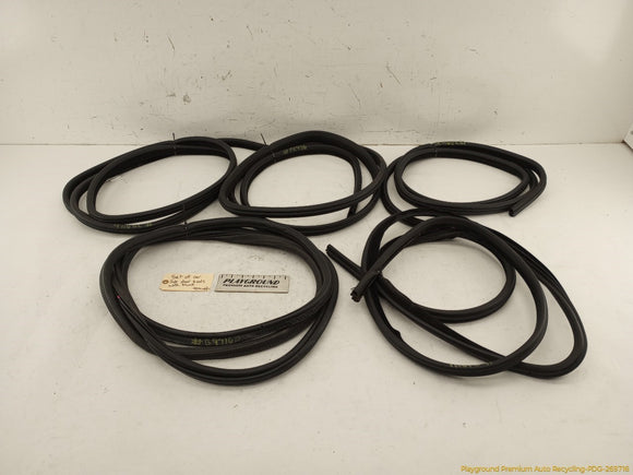 Land Rover Range Rover Set Of Car Side Door & Trunk Seal Weatherstrips