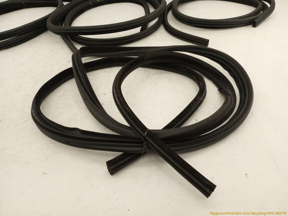 Land Rover Range Rover Set Of Car Side Door & Trunk Seal Weatherstrips