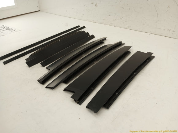 Land Rover Range Rover Set Of Exterior Window Sweep Trim