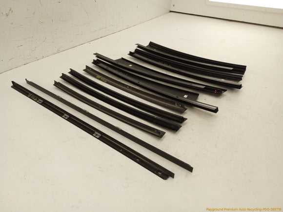 Land Rover Range Rover Set Of Exterior Window Sweep Trim